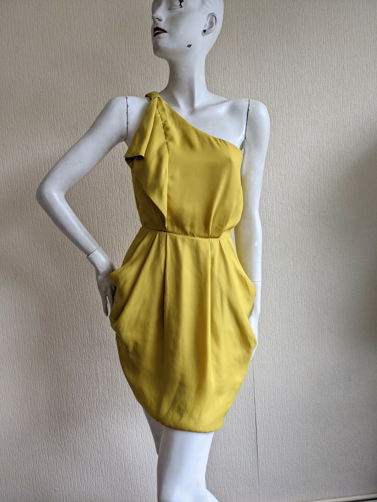 BCBGeneration Yellow One Shoulder Mini Draped Party Dress Pocket Boho XS UK 6/8