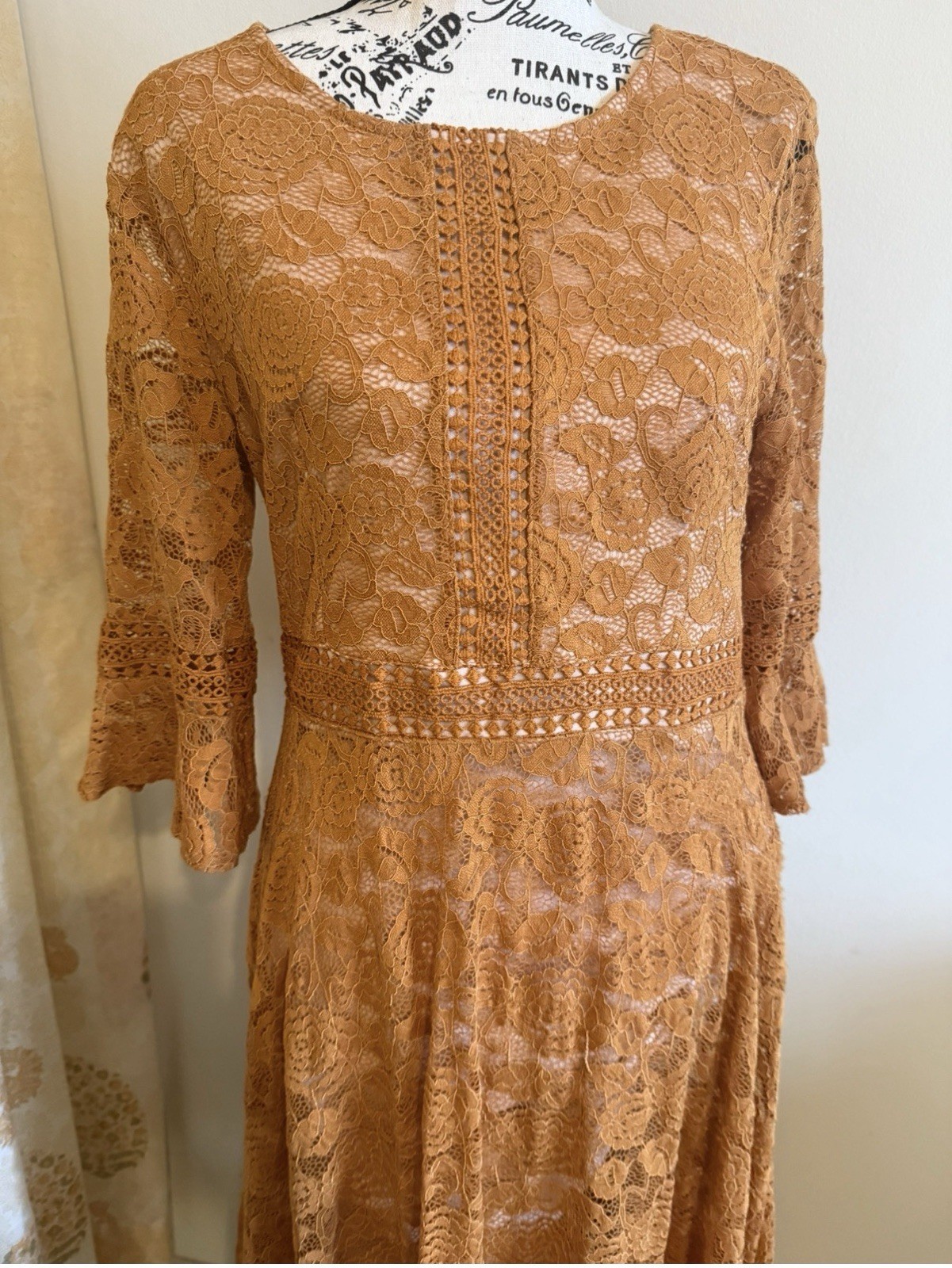 Twinklady Women’s Vintage Full Lace Bell Sleeve, Swing Dress Size M Burnt Orange