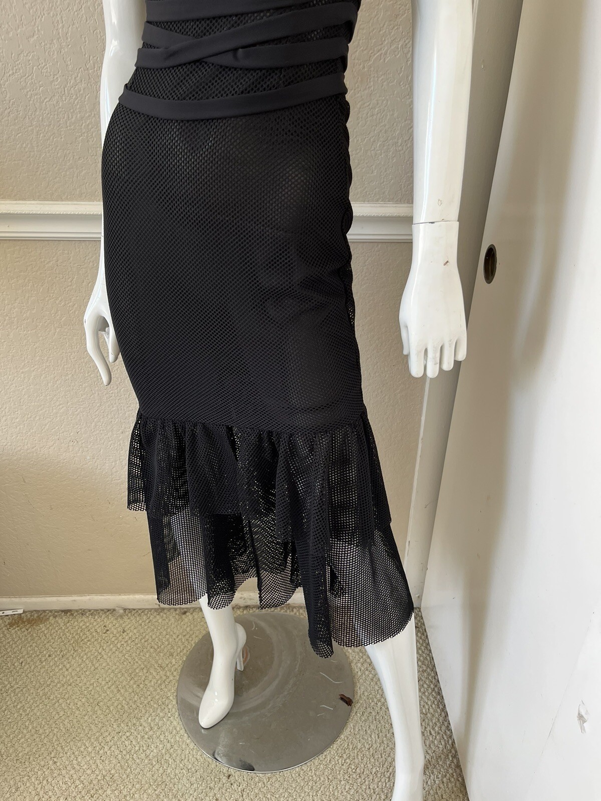 GEORGINE RARE! VTG! Black Mesh Flutter Sleeve Ruffled Hem Midi Sheath Dress Sz 4
