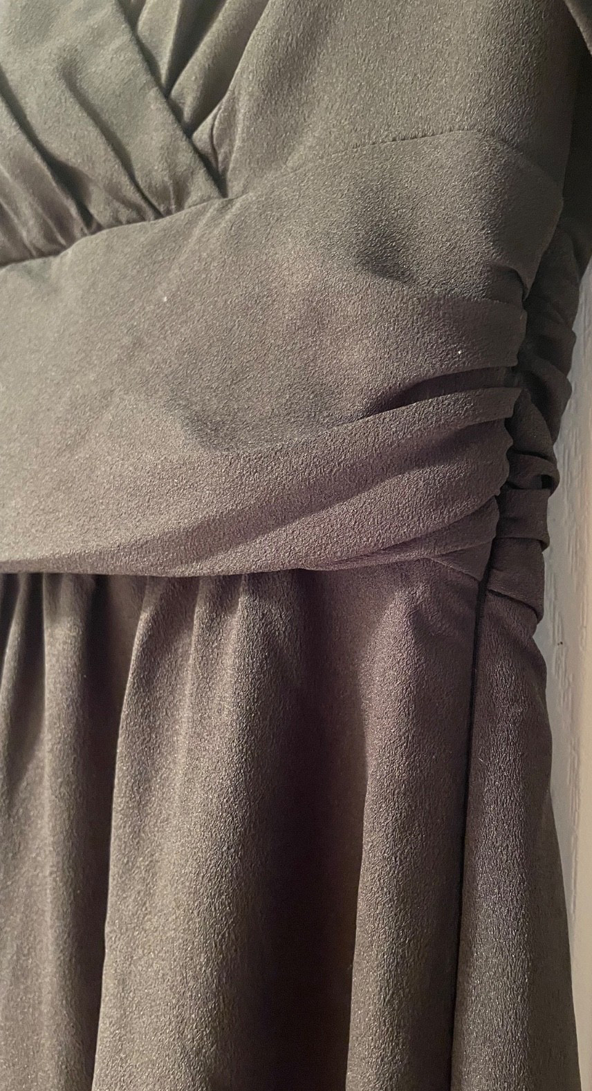 Review Dress Size 6 Black Pleated Ruffle Buttons Chiffon Fit & Flare Party Work
