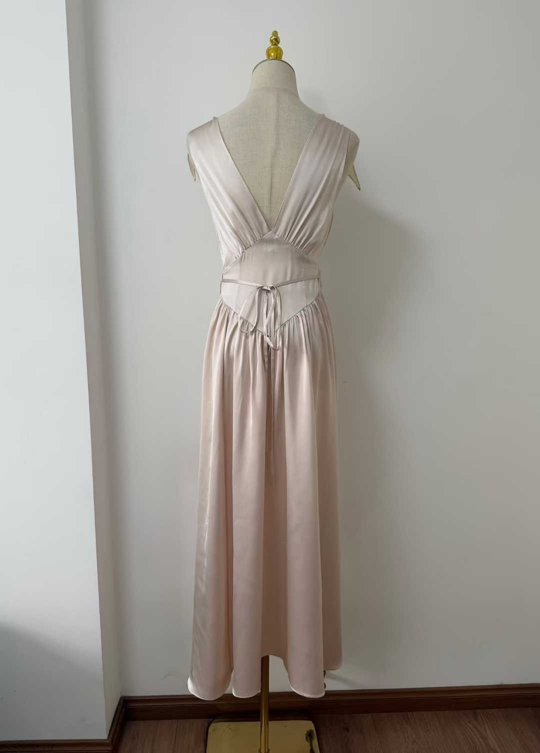 Helsa Silk Celeste Dress