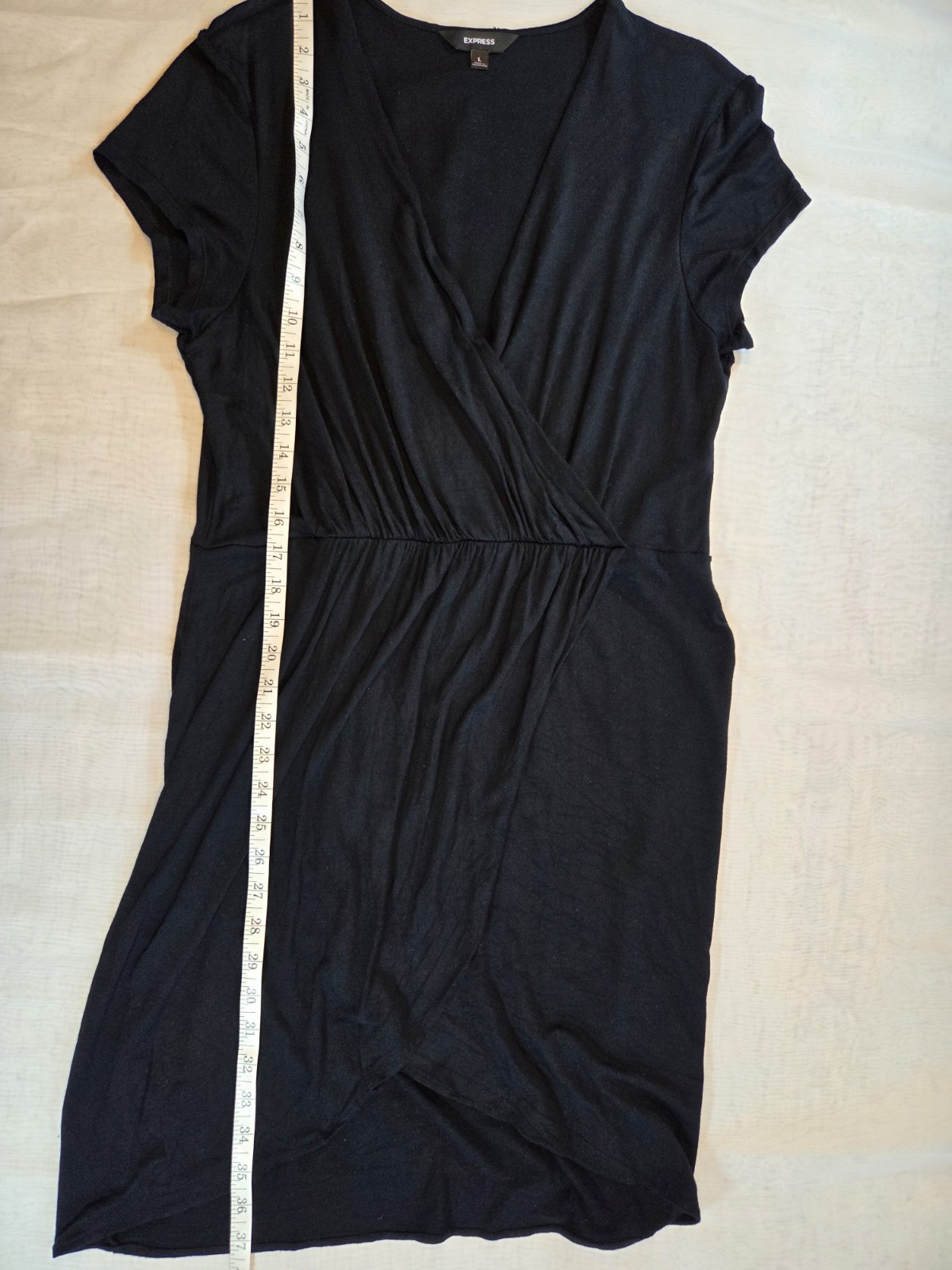 Express Women’s Black Solid Knit Wrap Dress L V-Neck Short Sleeve Ruched Knee