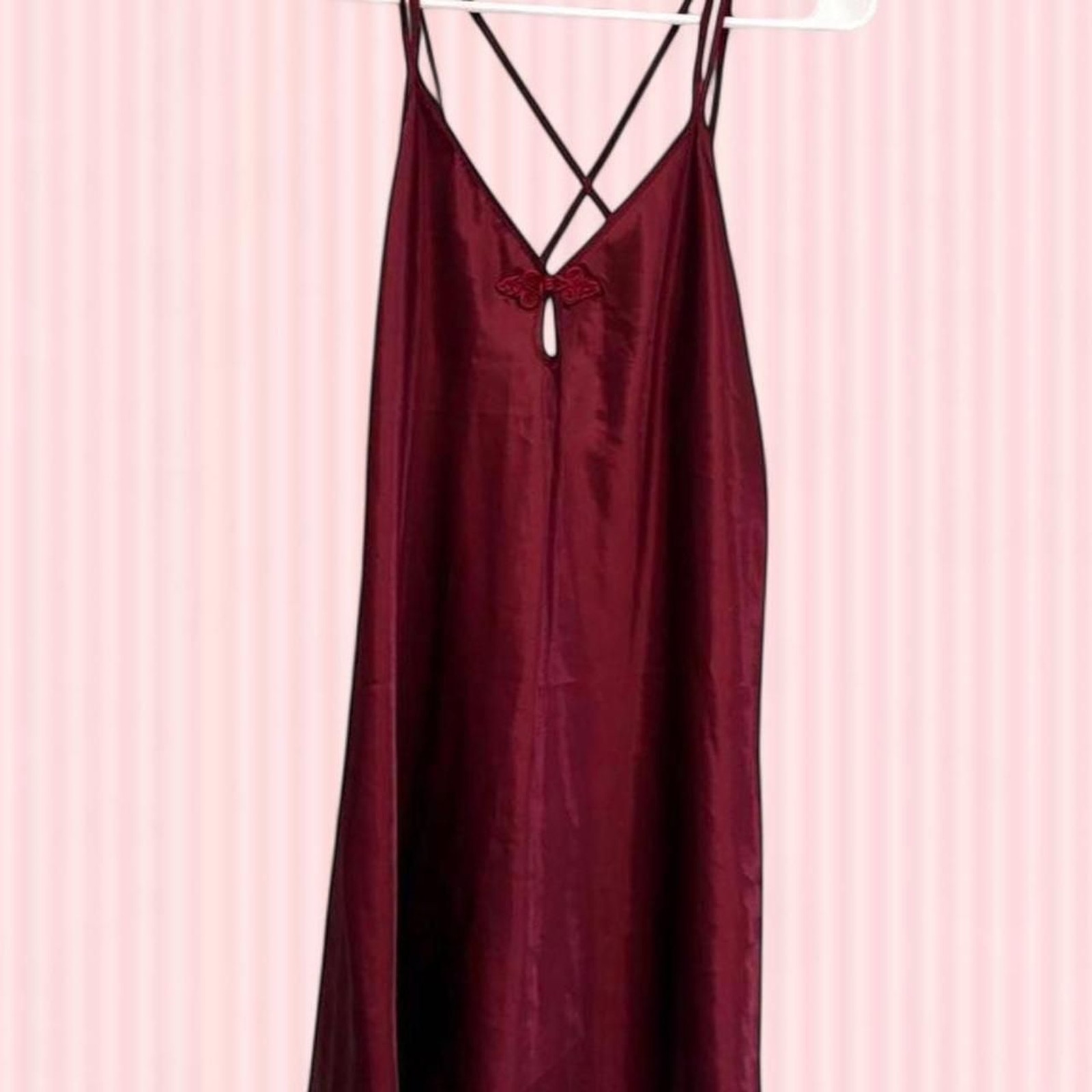 Unbranded Women’s Burgundy and Red Dress