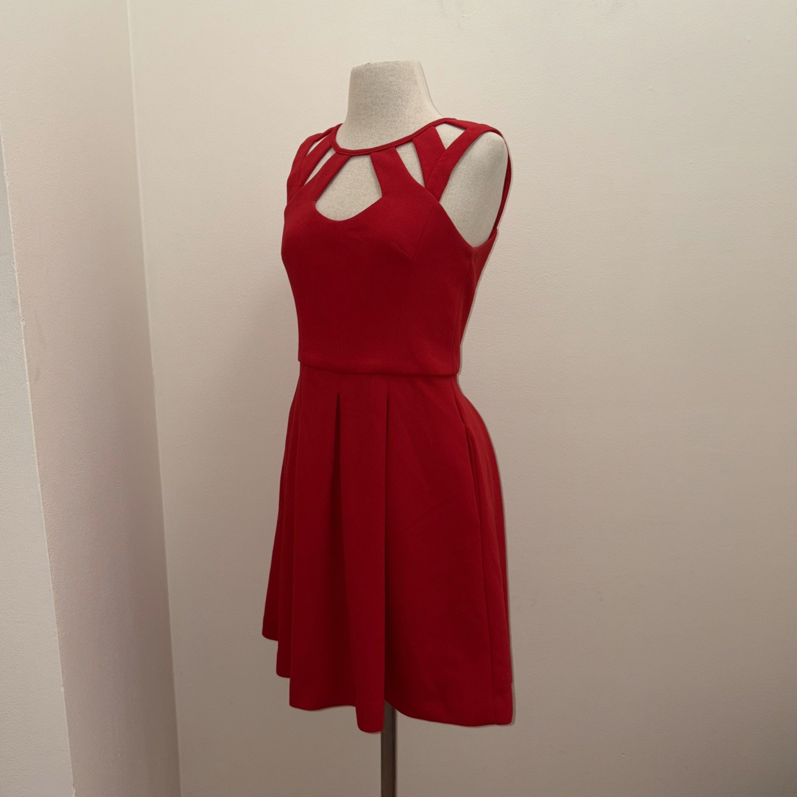 Betsey Johnson Red Cut Out Fit & Flare Dress Size 10 Medium Coquette Y2K Party