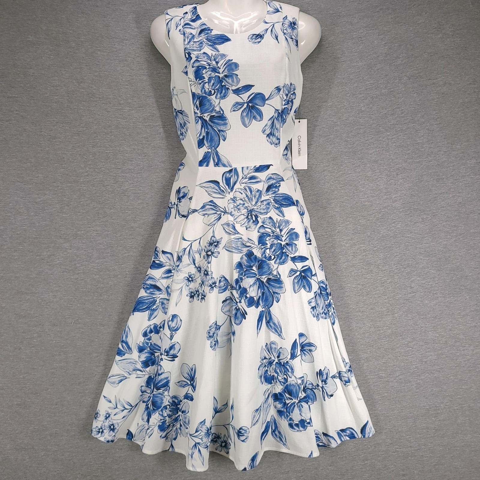 Calvin Klein Dress Womens 10 White Blue Floral Fit Flare Knee Length Lined