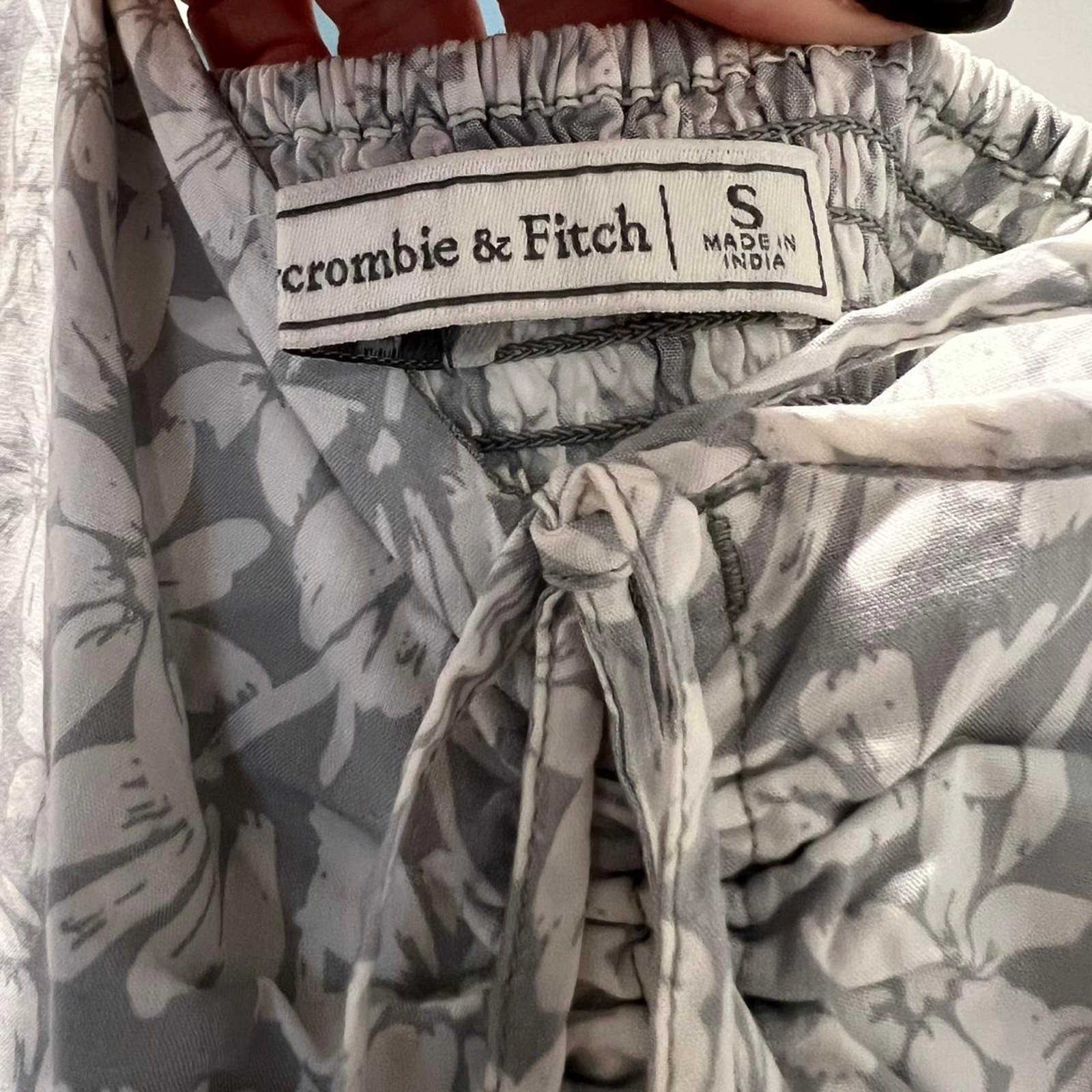 Abercrombie fitch