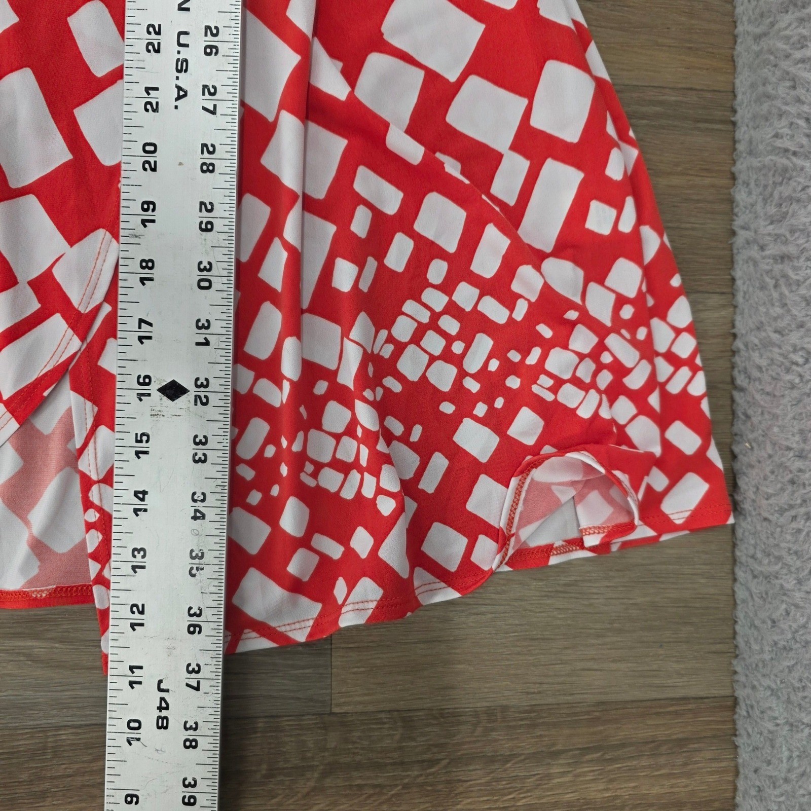 Trendmakers Red White Geometric Wrap Dress 3/4 Sleeve V-Neck Medium