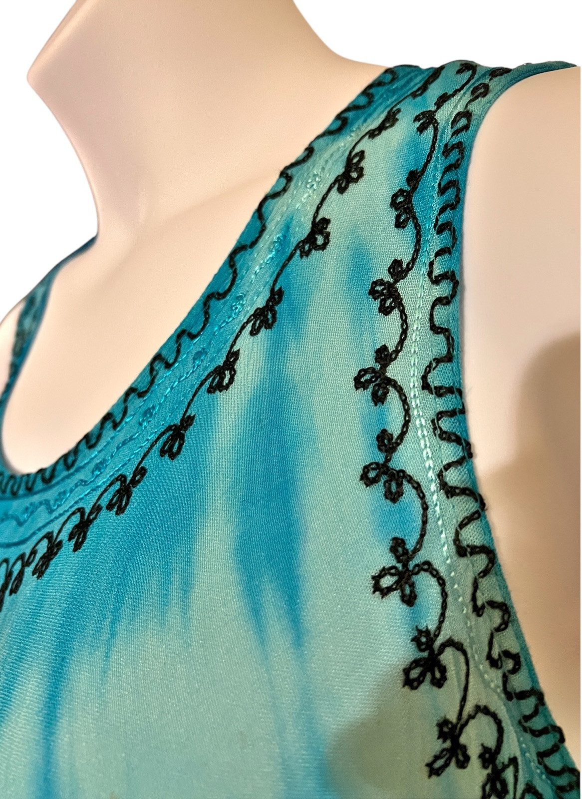 LADIES……Size One Size Fits Most……SHORELINE…..Boho Tie Dye Style Dress….New