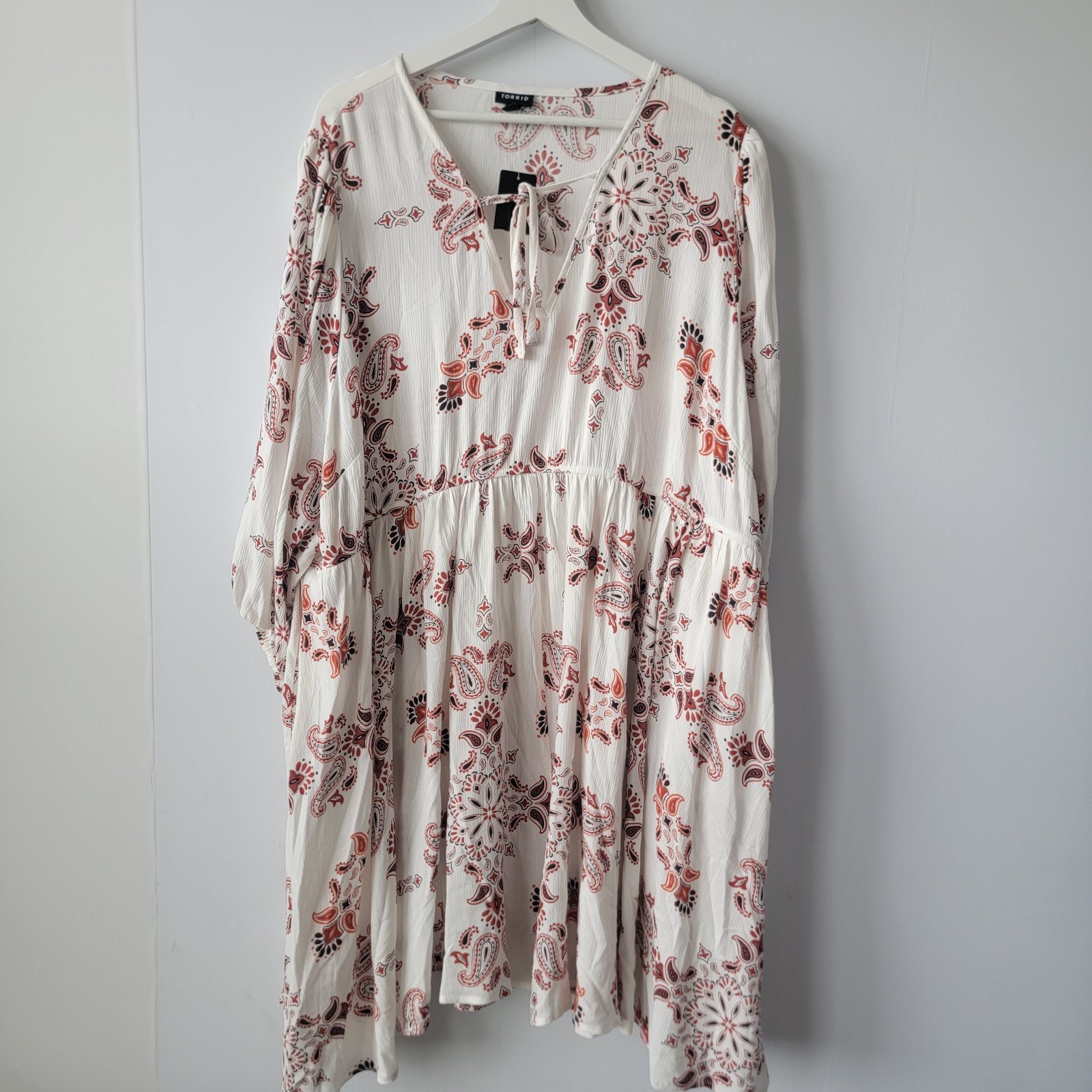 Torrid Mini Washable Gauze Tunic Dress size 3X Paisley white Blouson long sleeve