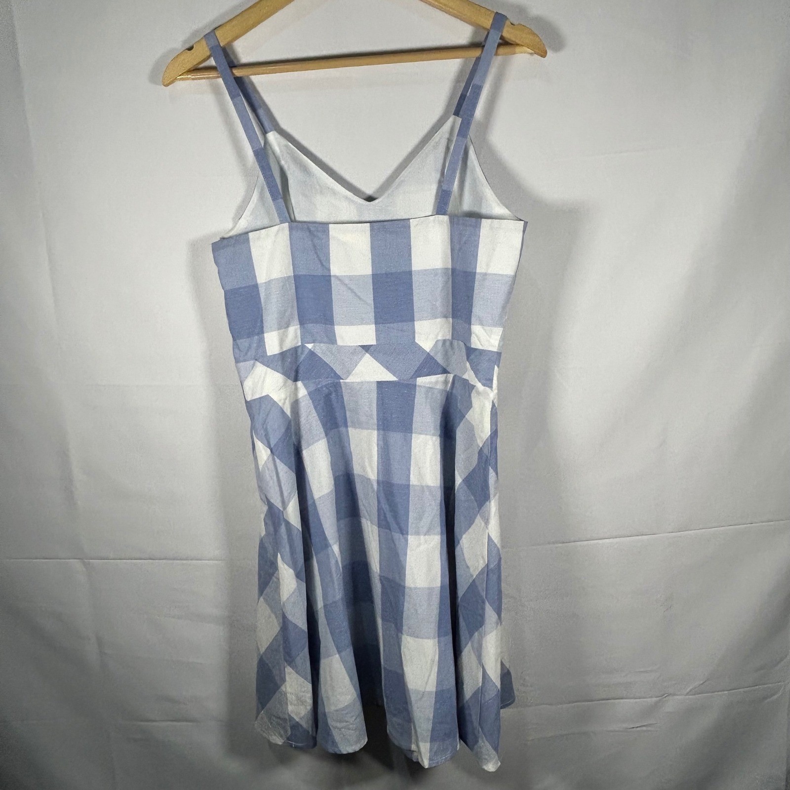 Copper Key Blue White Gingham Plaid with specks of pink and green Dress size M