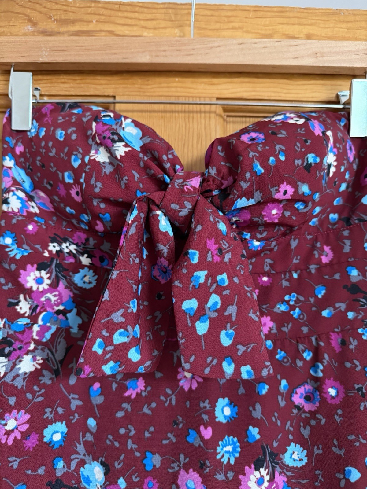 Lulus Burgundy Floral Strapless Bow Mini Dress – Size Small