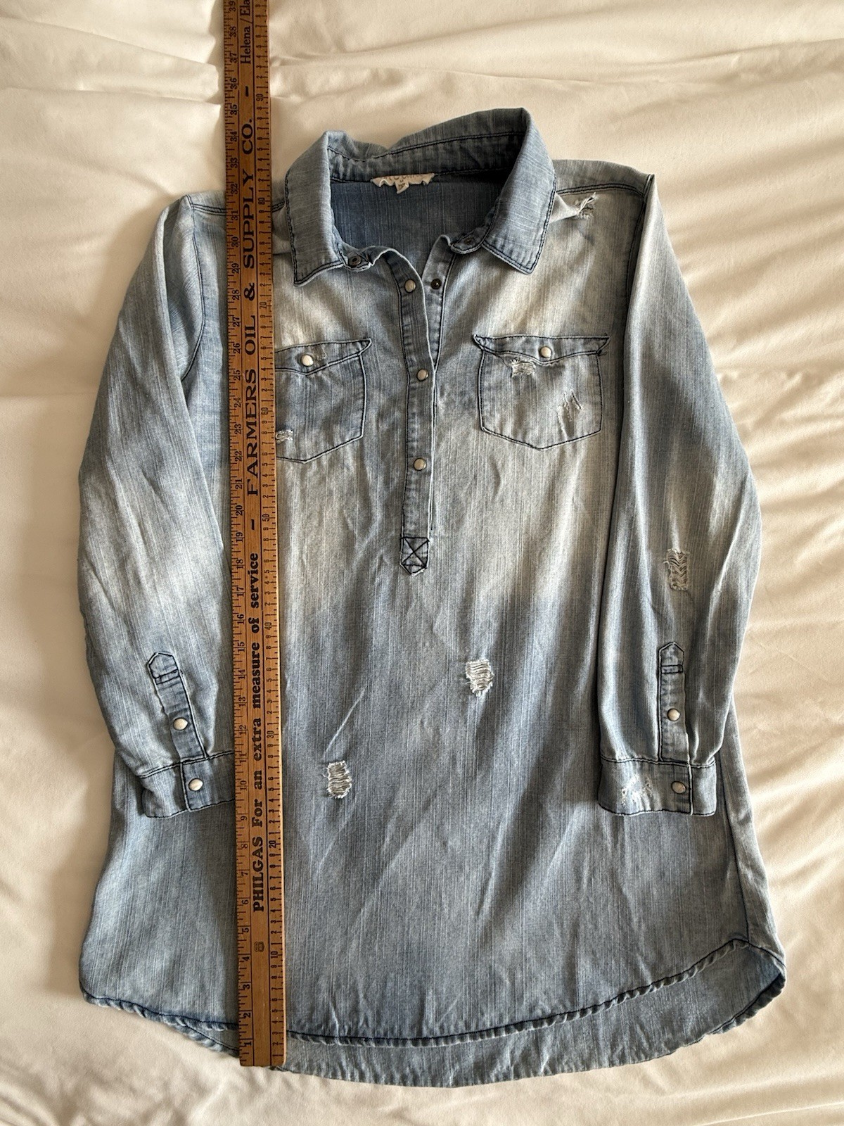 En Creme Women’s Tunic Distressed Denim Dress Pearl Snap Size Medium