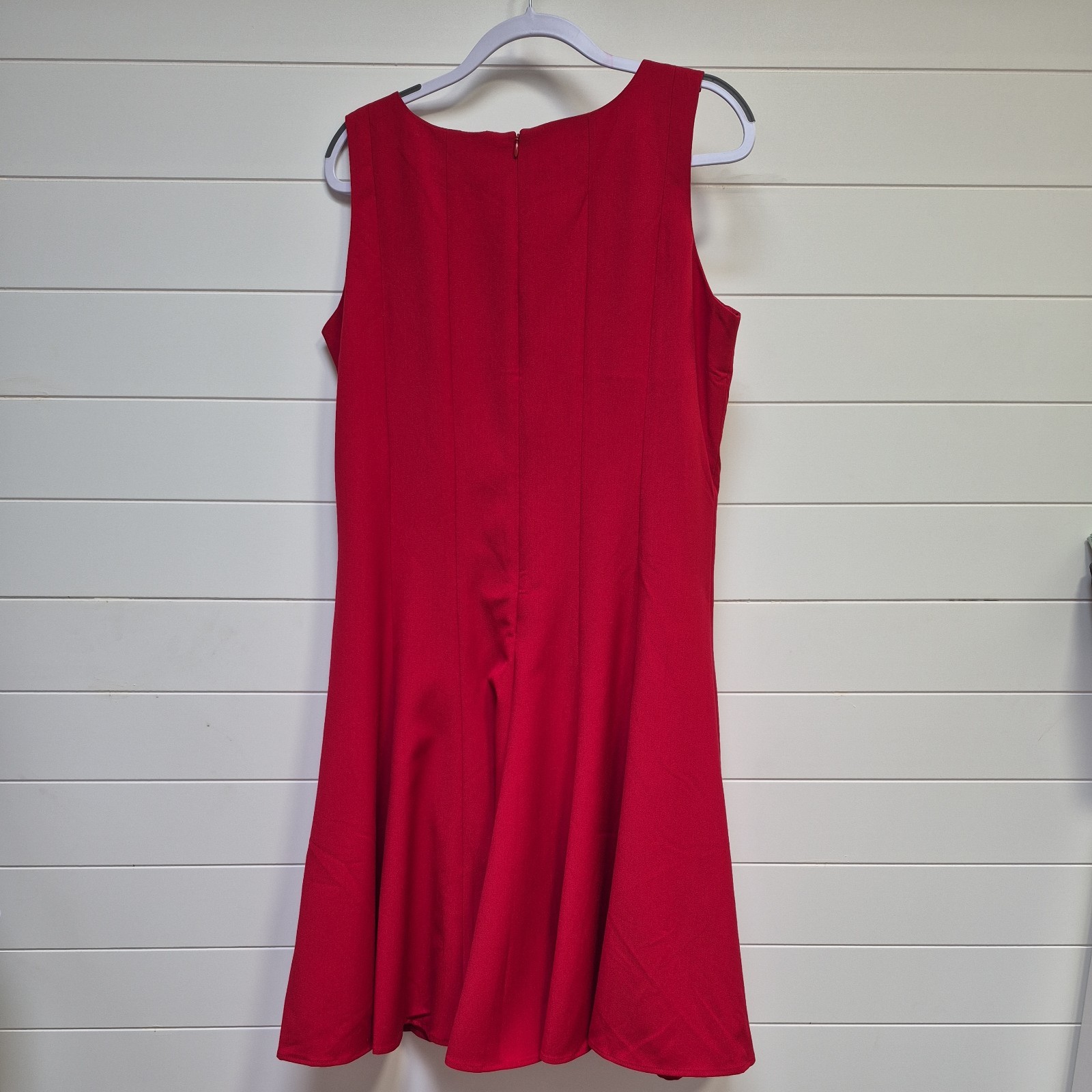 Chadwicks Sleeveless Princess Cut Fit & Flare Dress Red Size 16 Classic Chic