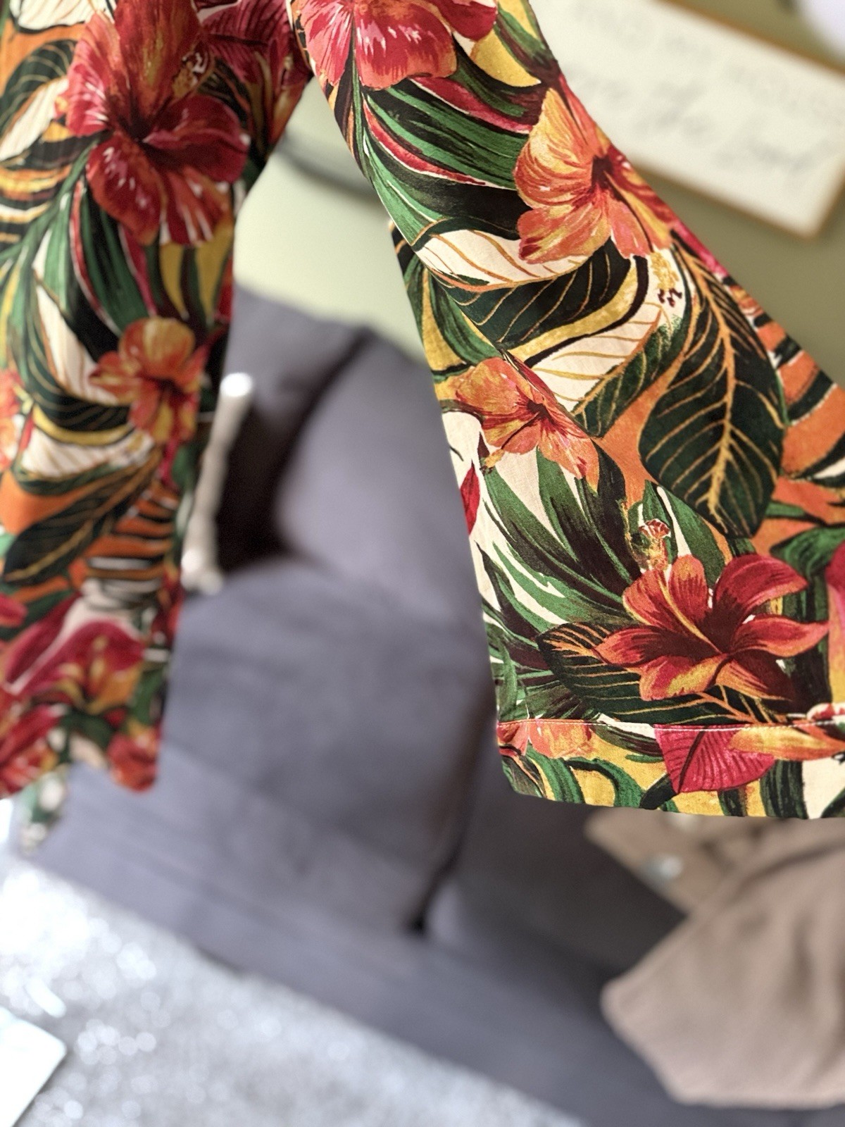 VICI Multicolor Tropical Floral V-Neck Tie Waist Romper Women L Rayon Linen