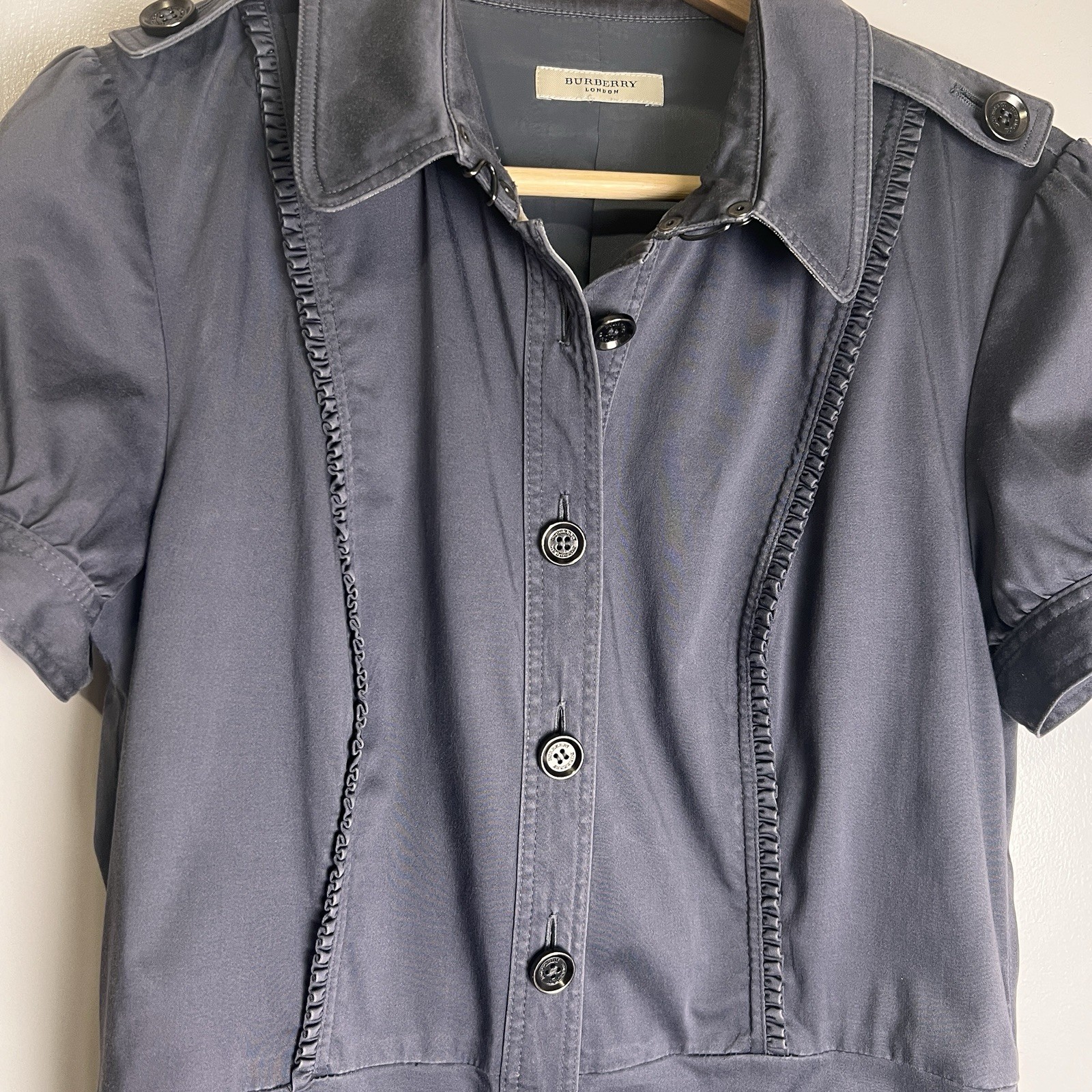 Burberry of London Gray Button Down Dress Size 17.5” Ptp EUC