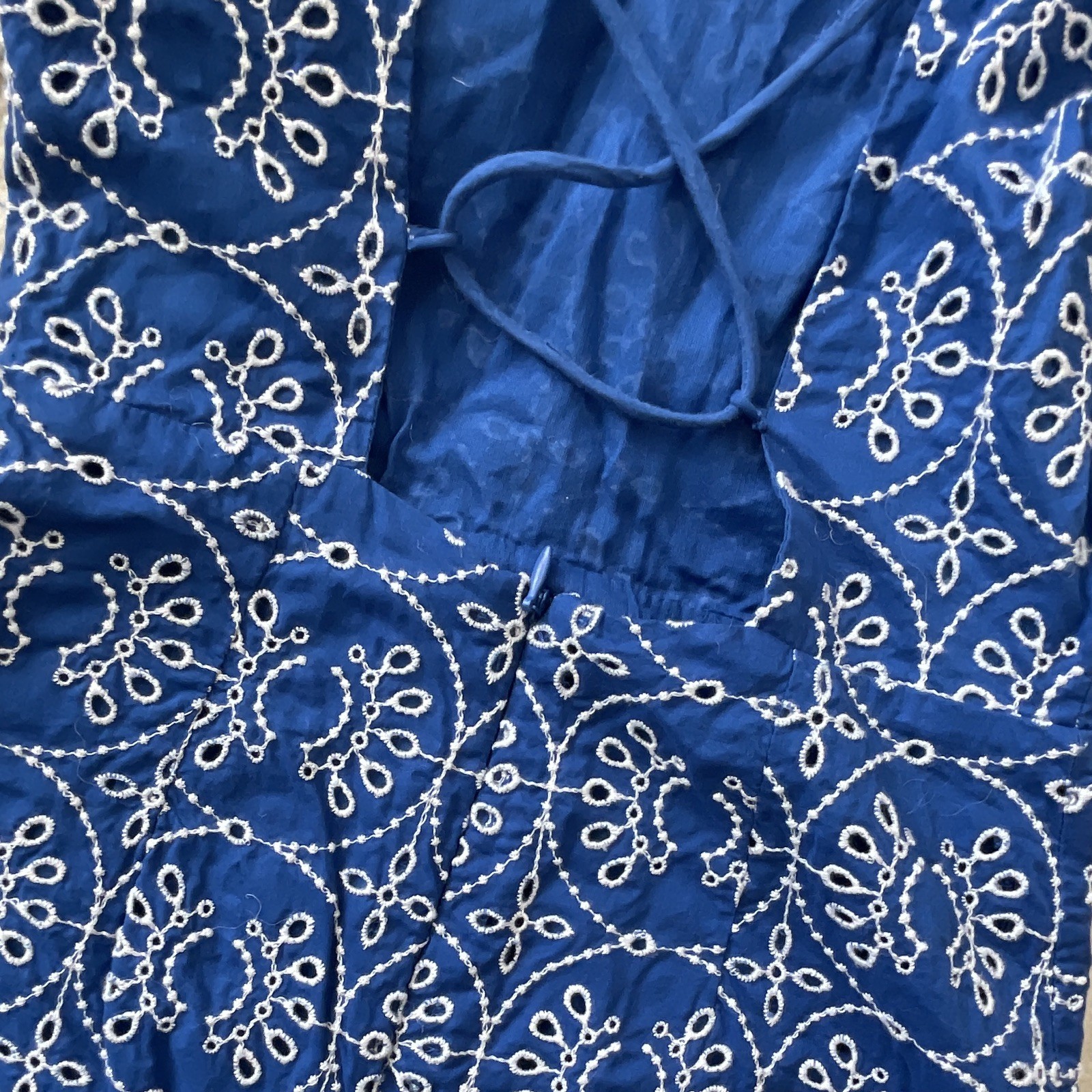 Mango Blue/White Embroidered Puff Sleeve V-Neck Tie Mini Dress XXS Cotton