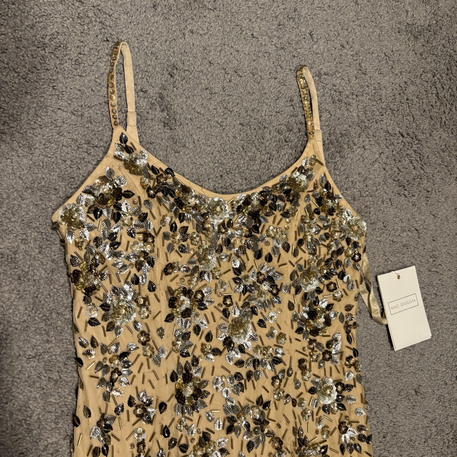 Mac Duggal New Beige Gold Embellished Scoop Neck Evening Gown Size 10 5477