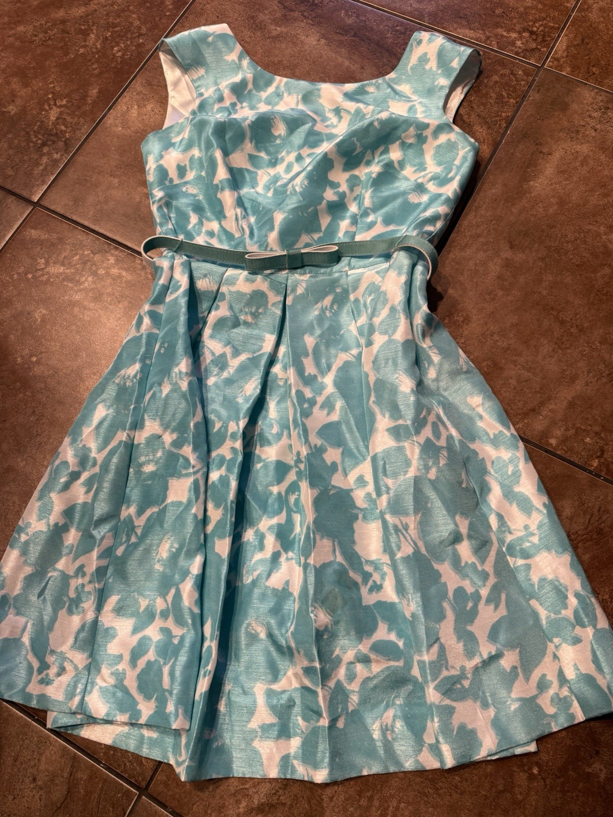 Danny And Nicole Dress Teal Colored Design With Belt Size 4 See Photo For Mark