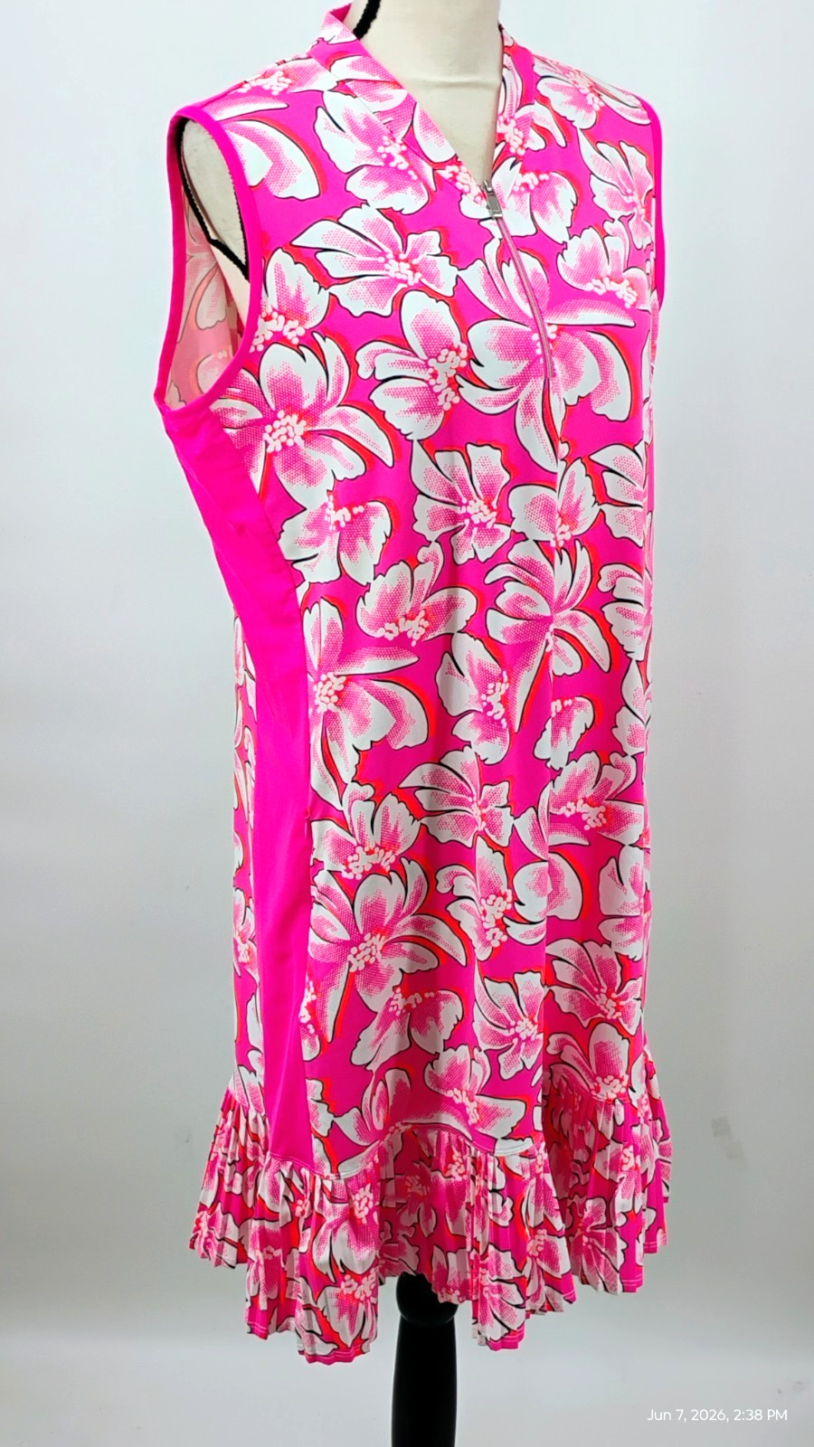 NEW Tail Activewear Nabila Sleeveless Dress UPF 50 Pink Sugar Blossom Floral XL