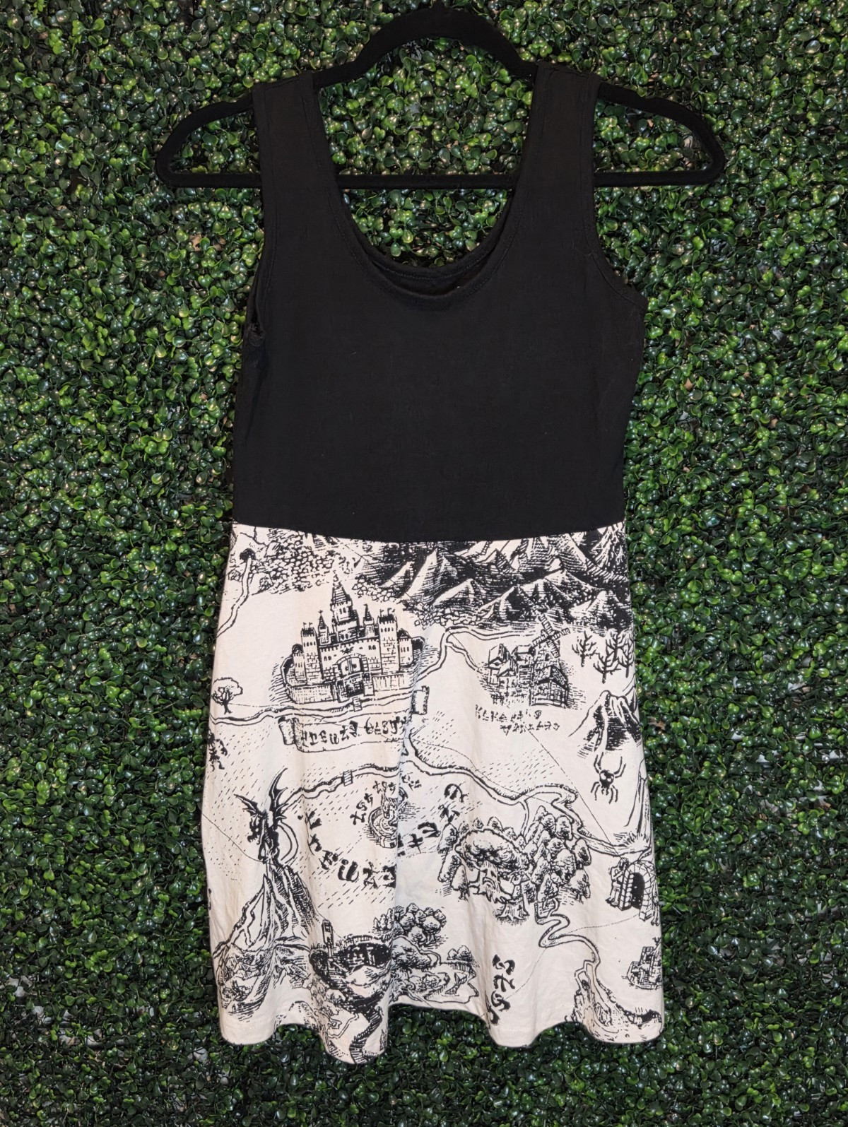 The Legend of Zelda Women’s S Black White Map Graphic Mini Tank Dress Jersey
