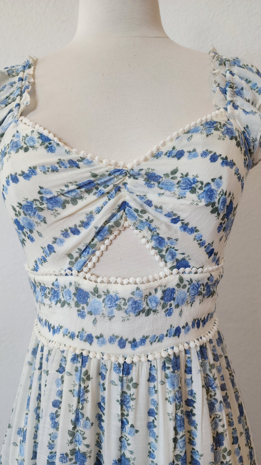 New Anthro Maxi Dress Size Small Blue Floral Coquette Wedding Brunch Crochet