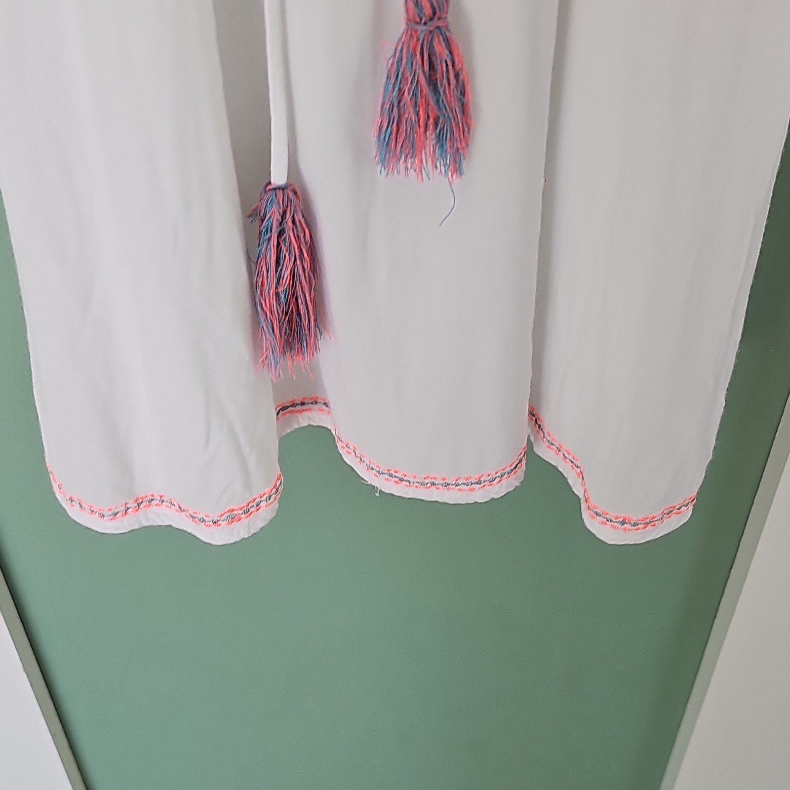 Raya Sun White Embroidered Tassel Tie V-Neck Sleeveless Midi Sundress L 0143