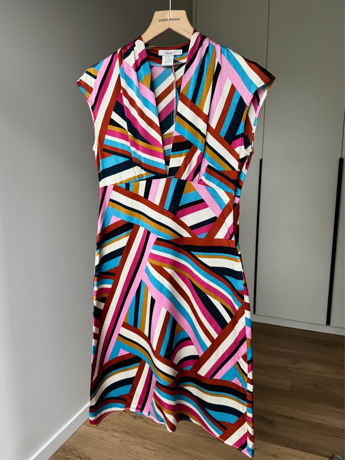 Filippa K 100% silk dress