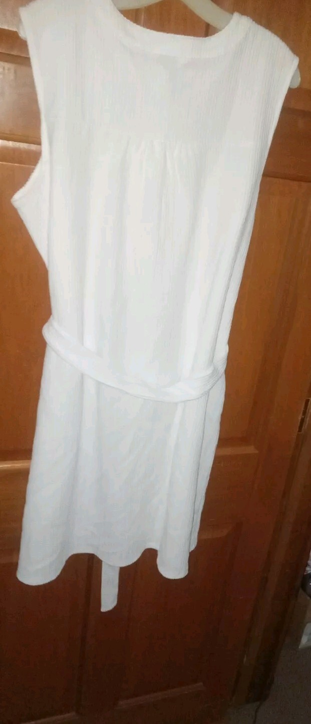 NWT Liz Claiborne White Sleeveless At Knee Buttondown TieBelt Tshirt Dress Sz 1X