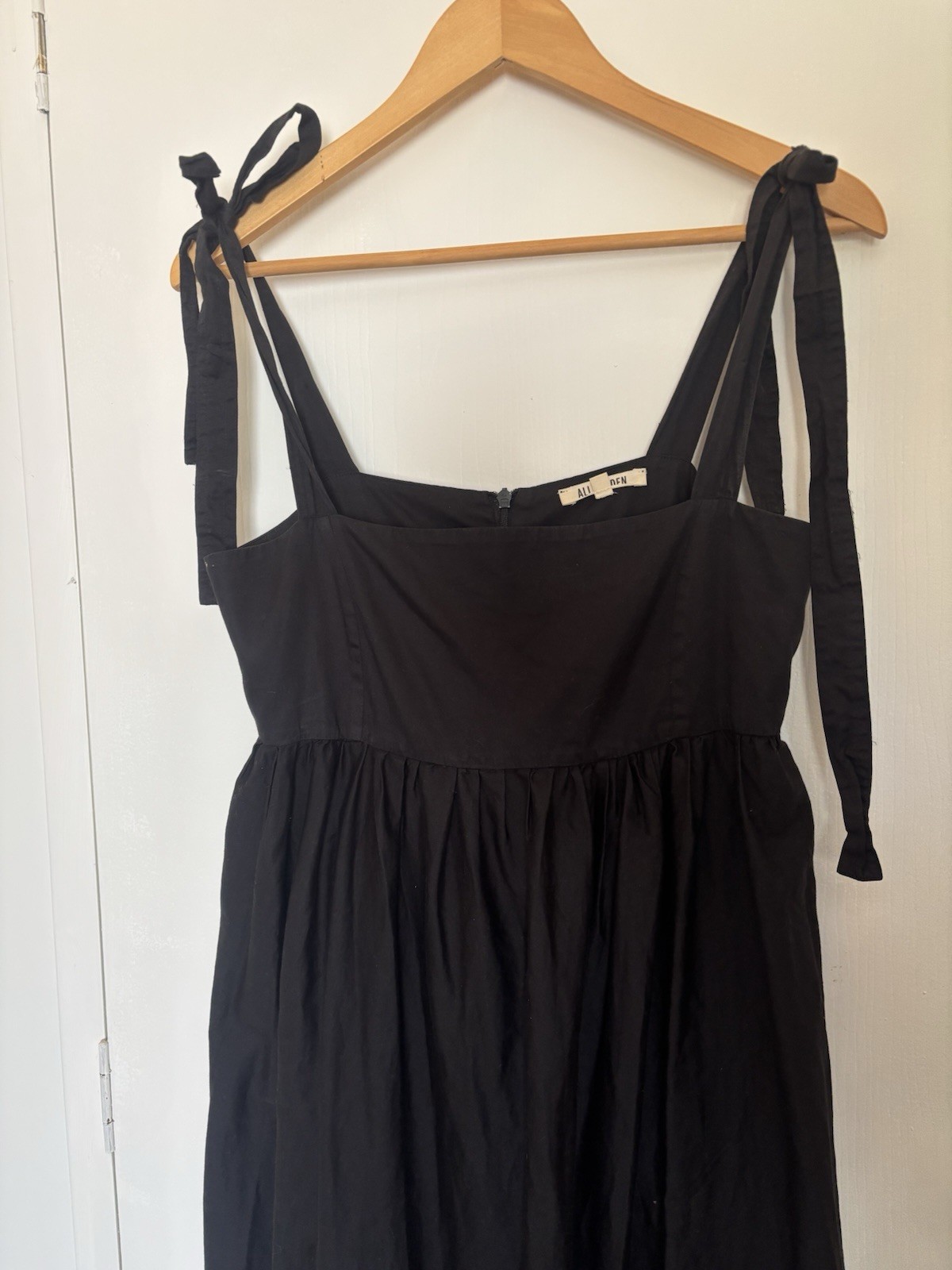 Ali Golden Black Solid Square Neck Tie-Strap A-Line Midi Dress Womens S