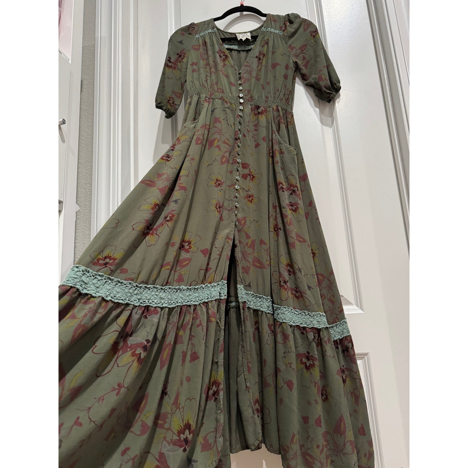 MSRP: $130 ✨ Jaase Olive Floral Button-Front Maxi Dress Size XS | Gothic Fairy ✨