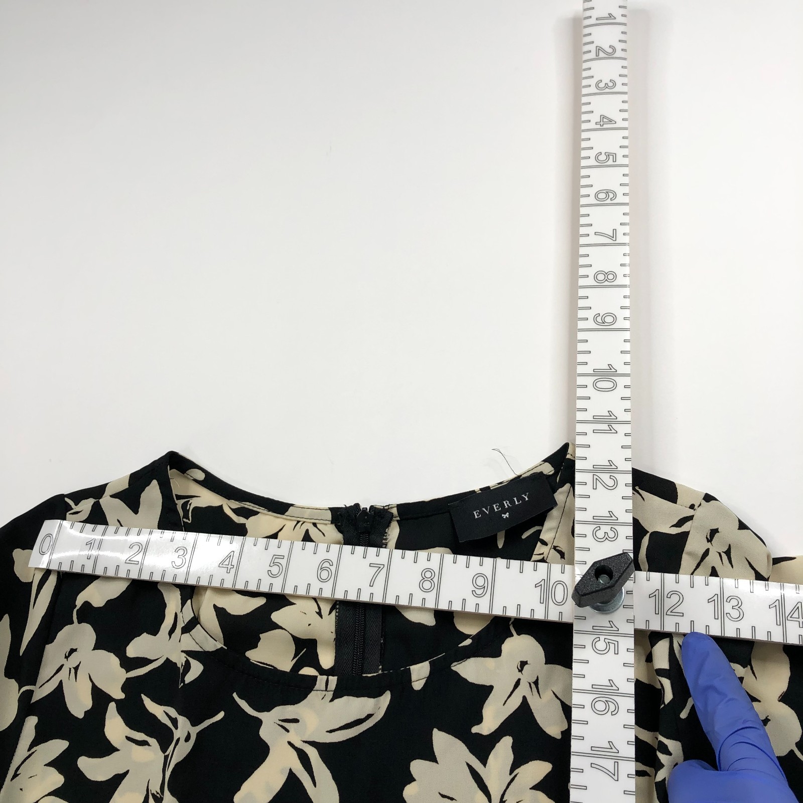 Everly Anthropologie Small A-Line Mini Dress All Over Print Floral Black Ivory