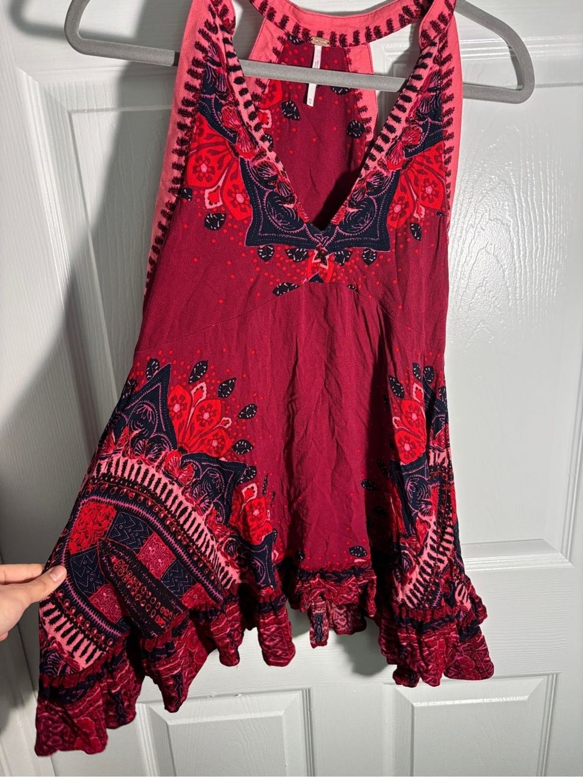 Free People XS Pink Red Paisley Print V-Neck Tiered Hem Dress