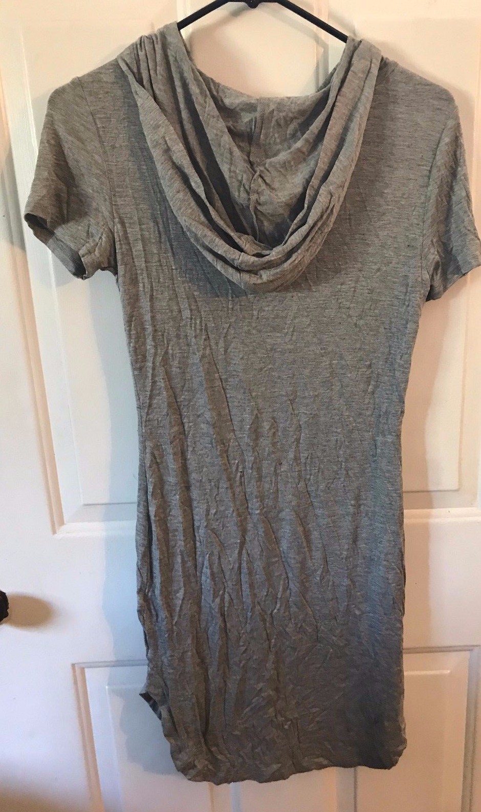 Active USA lightweight Hooded short sleeve dress with zipper neckline Sz Medium