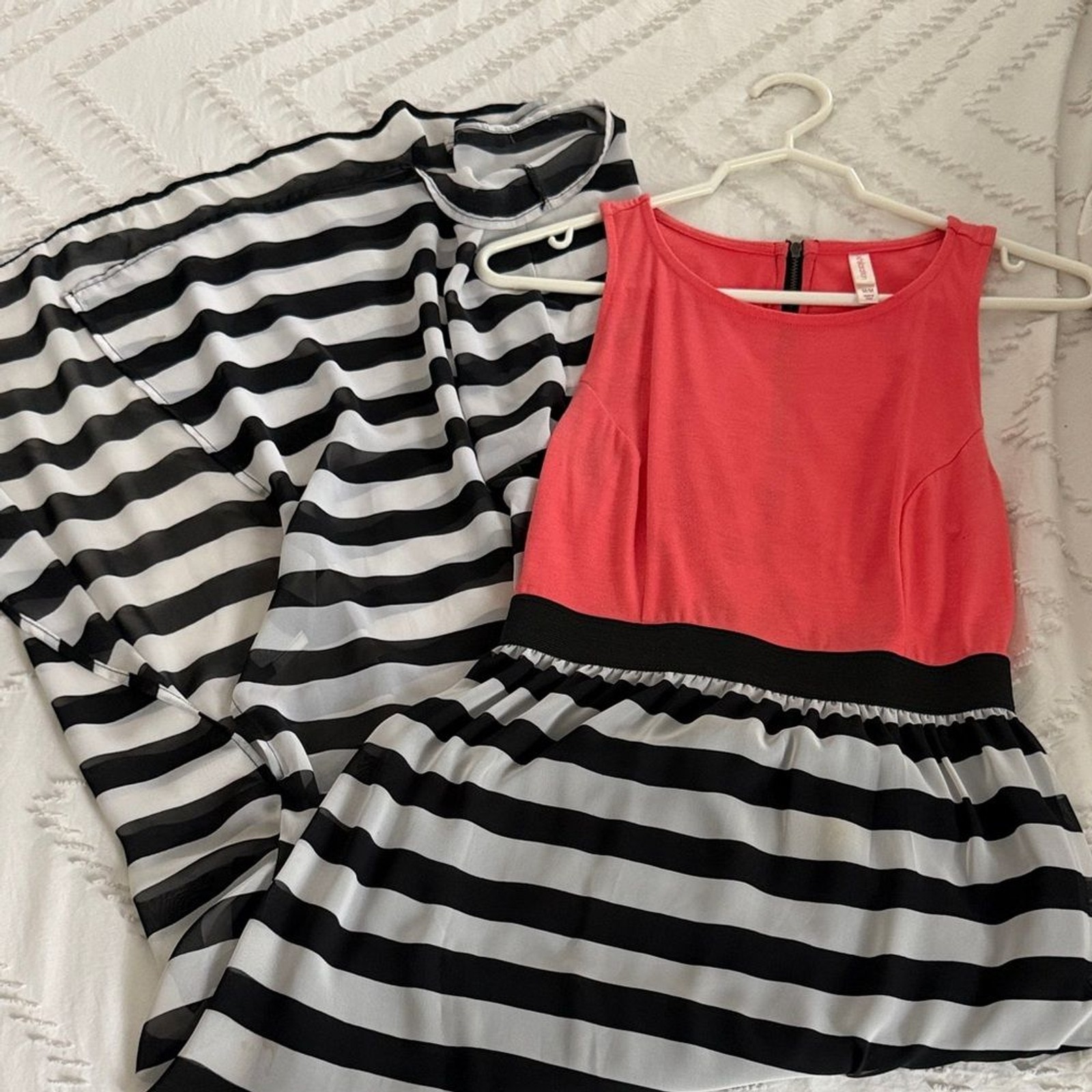 Coral and Black White Striped Womens Maxi Lined Dress Xhilaration M