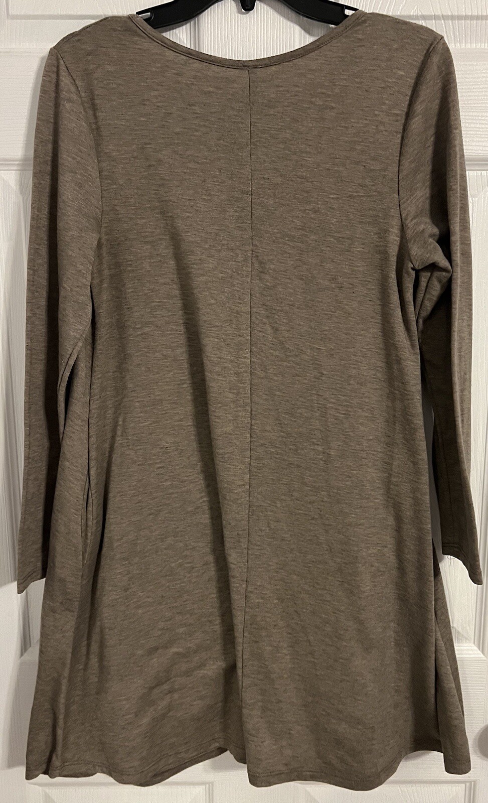 Lime & Chili Women’s Medium Long Sleeve Round Neck Heathered Tan Dress