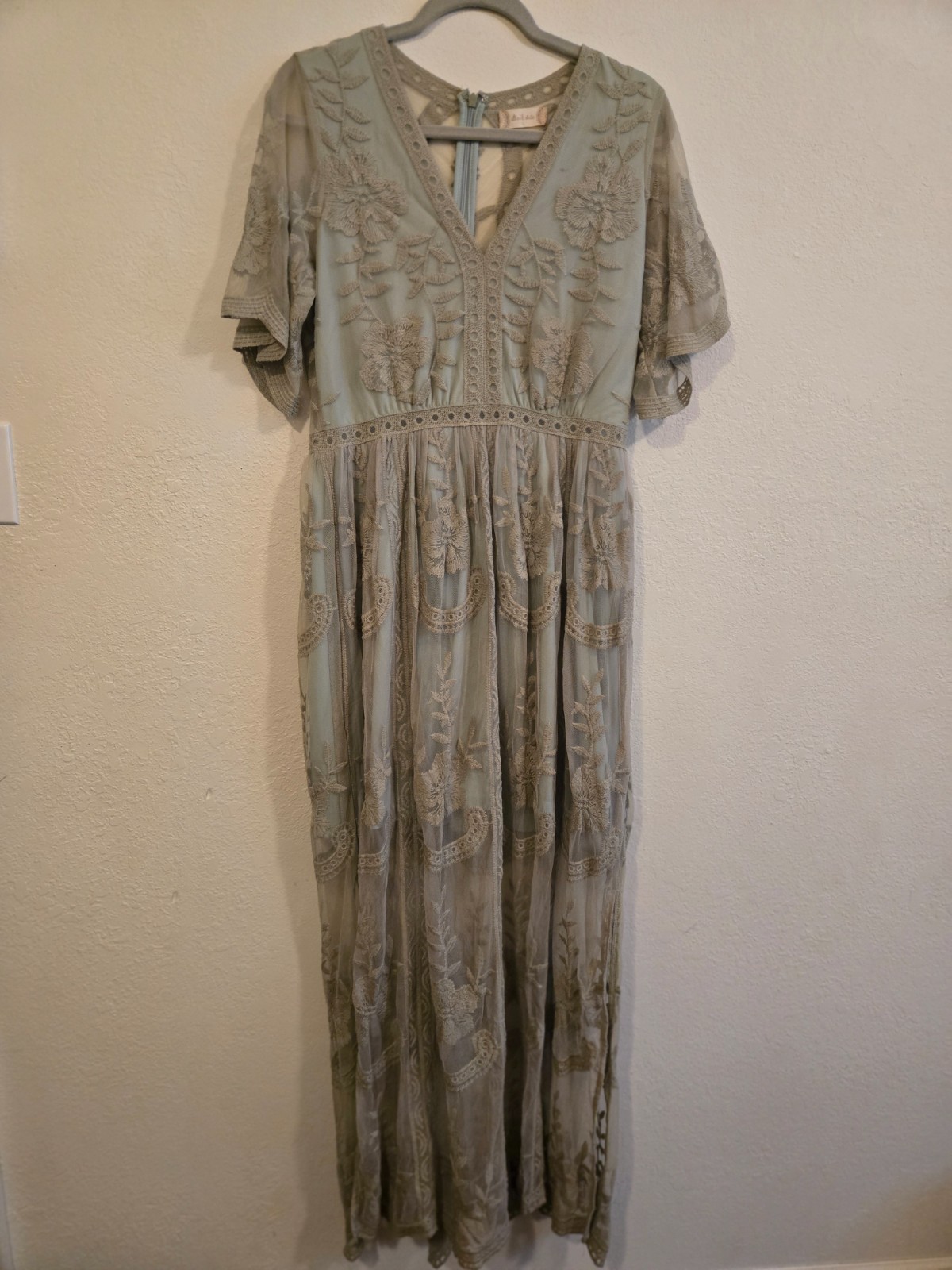 Womens sage green lace maxi dress