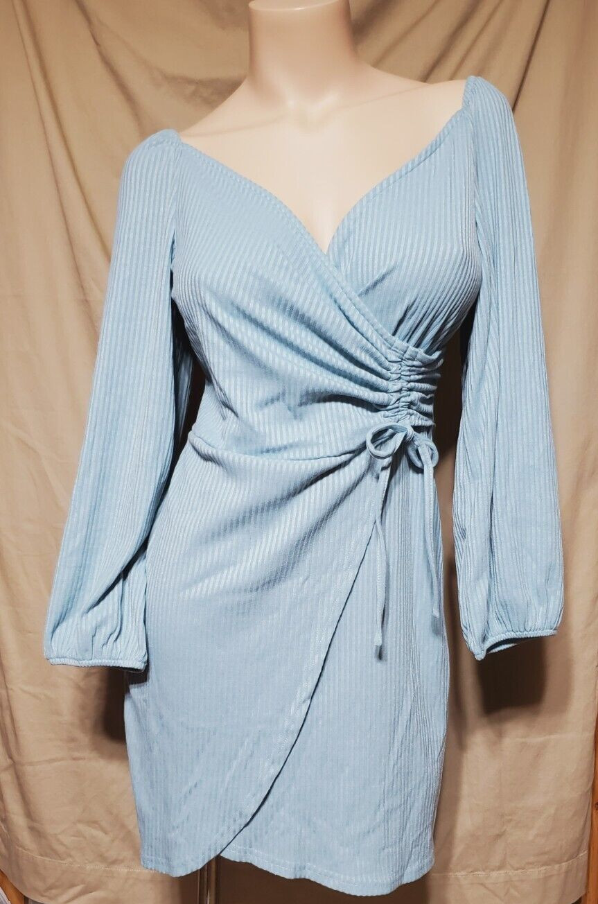 L- Exlura New Collection Light Blue Faux Wrap 3/4 Dress w/Strings 34+” Chest