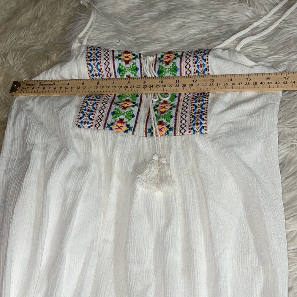 Way-In Dress Womens size Large embroidered Sleeveless  Boho tassels white New