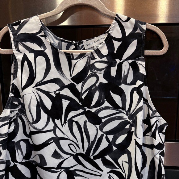Emma & Michele Black and White Leaf Pattern Dress XL