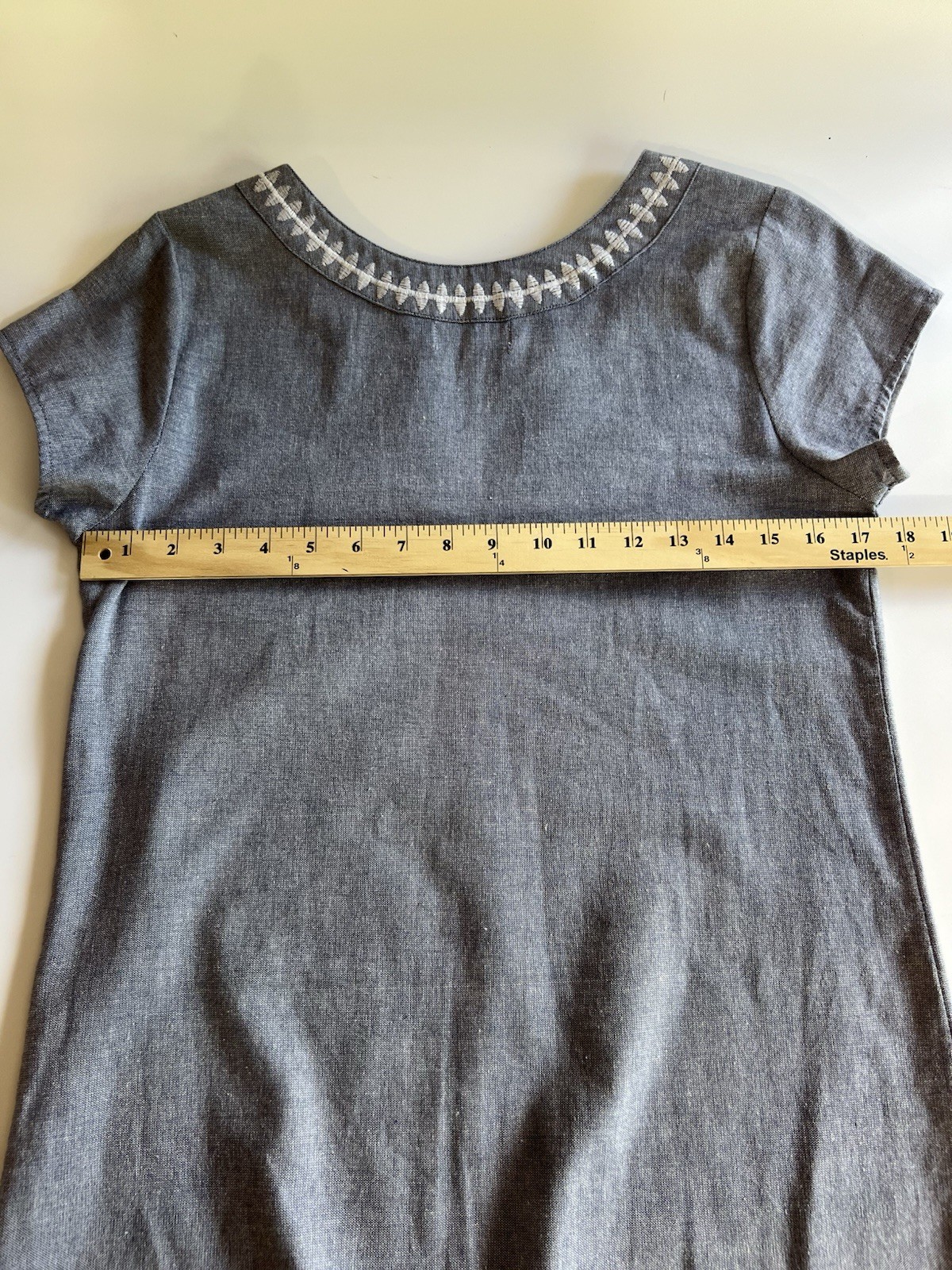 MUD PIE Chambray Cotton Short Sleeve Embroidered Eyelet Shift Summer Dress S