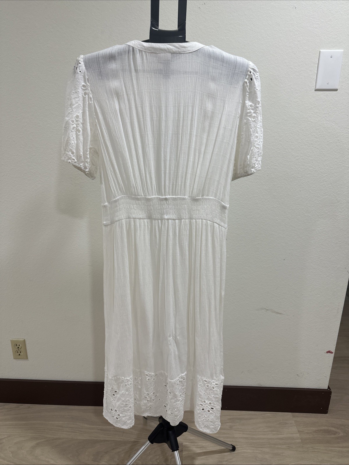 Knox Rose Boho Dress White Eyelet Puff Sleeves & Hem Button Down Pockets Lined M