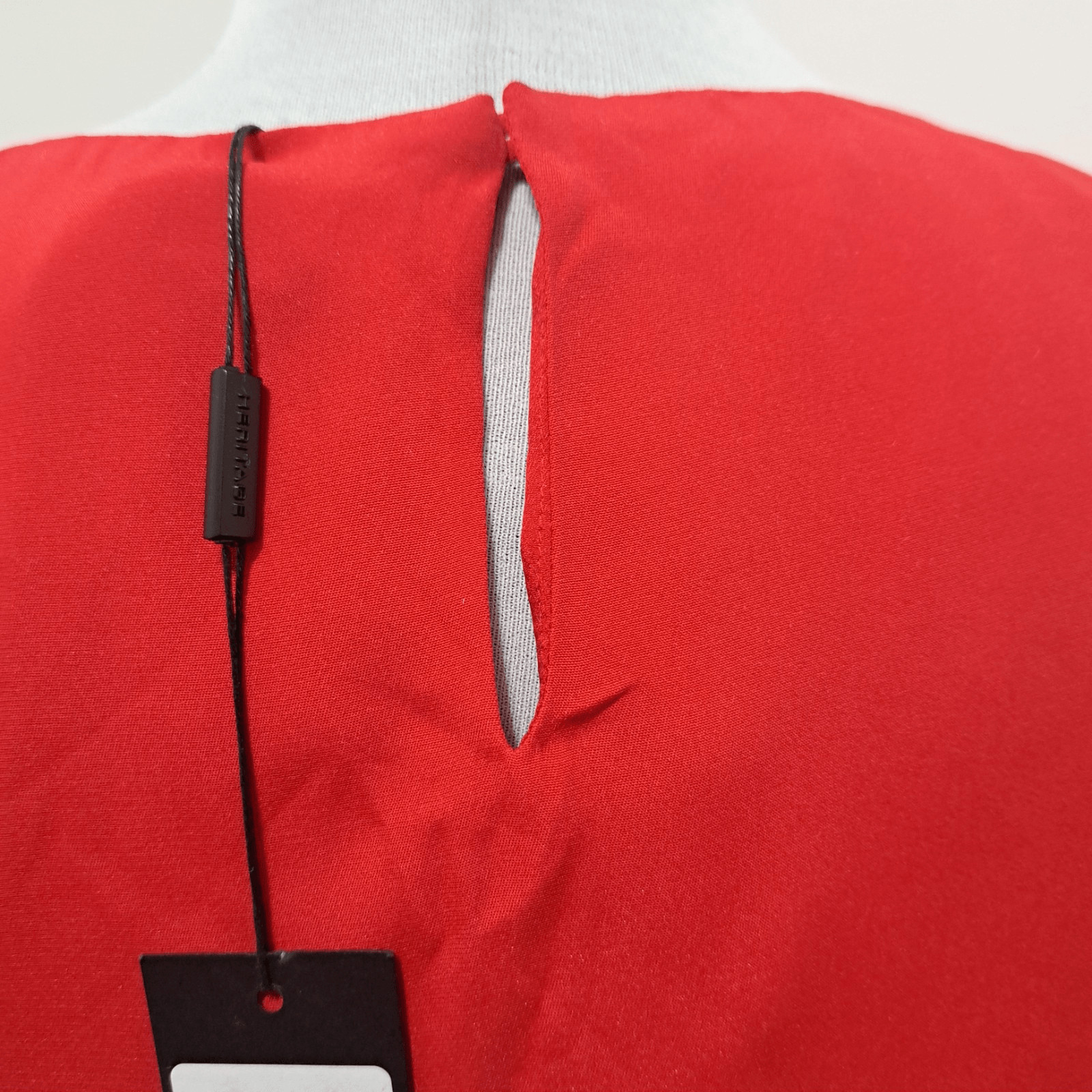 Halston Heritage Silk Blend Bateau Neckline Scarlet Red Medium NWT