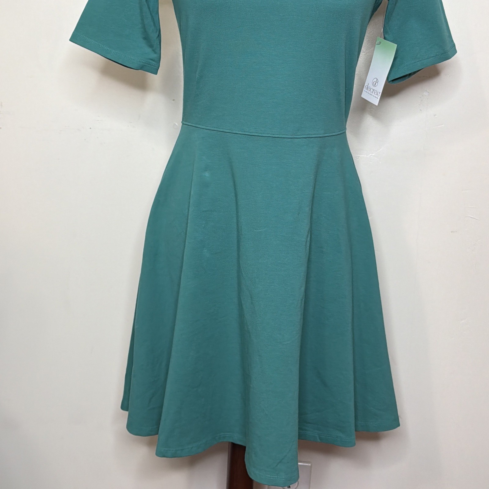 DECREE size M DRESS Lace Off Shoulder Neck Short Sleeves “Bayou” GREEN NWT $42