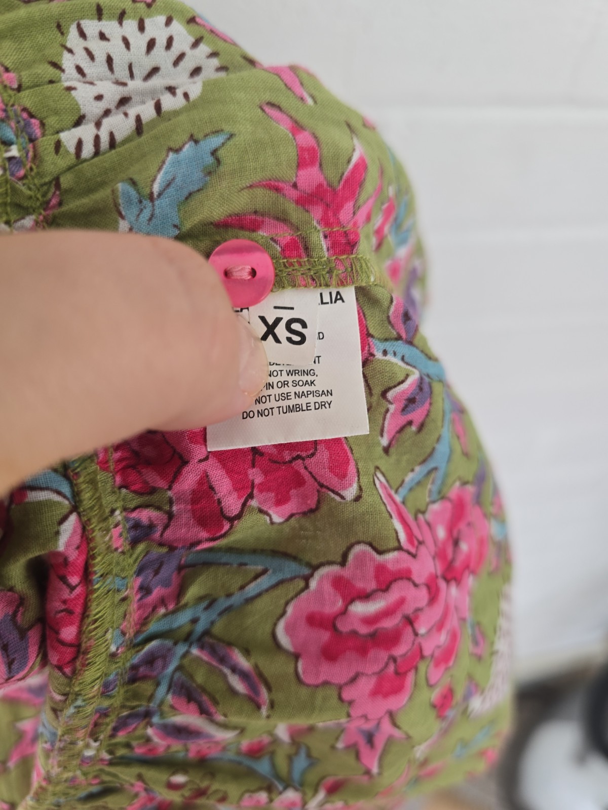 Lola Australia Pacific midi dress pink/green floral button-down XS Cotton