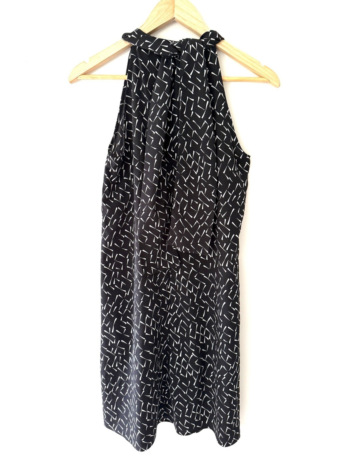 Banana Republic Black/White Geometric High Neck Sleeveless Shift Dress 4