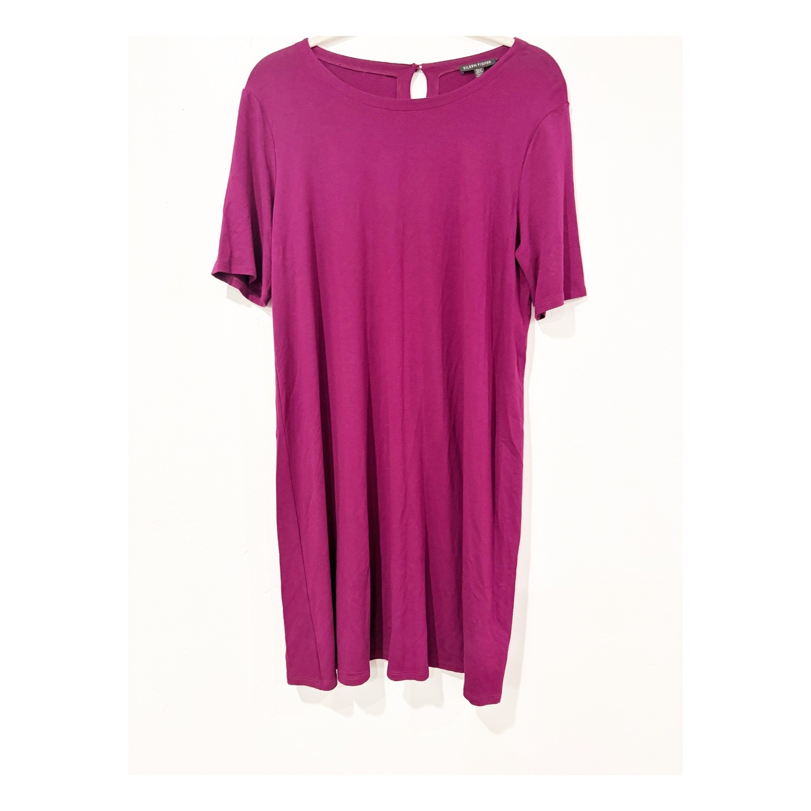 Eileen Fisher Magenta Purple Jersey Knit Short Sleeve Keyhole Shift Dress Medium