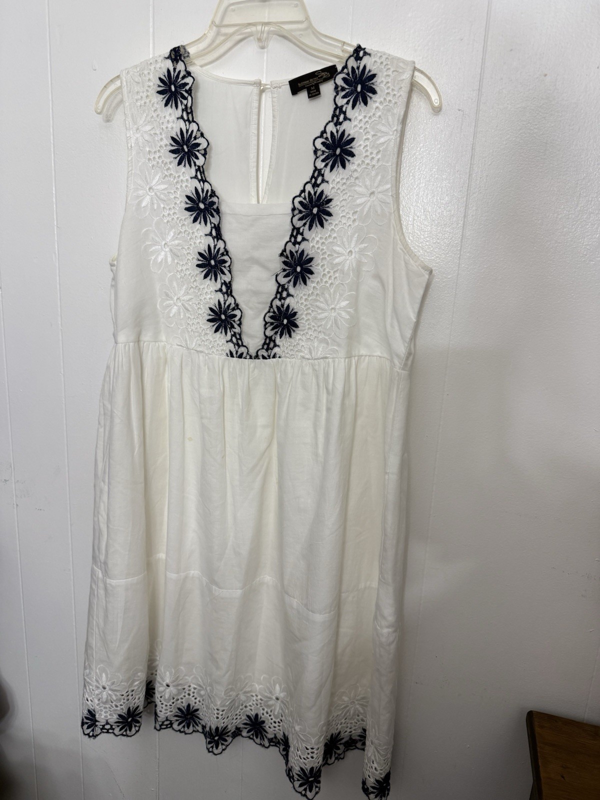 Suzanne Betro White Blue Floral Embroidered Cotton Dress Sleeveless Boho M