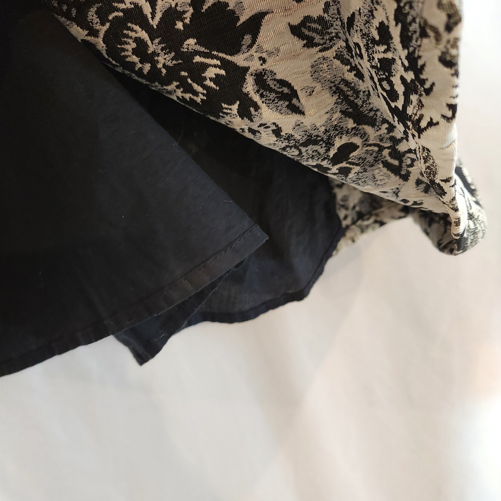 ABERCROMBIE & FITCH Black White Gold Metallic Floral Brocade Sleeveless Party S