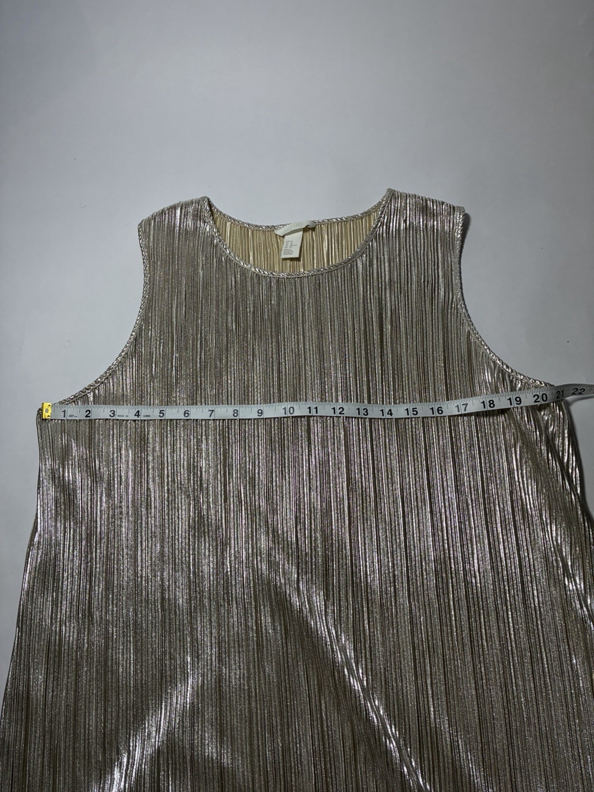 H&M Silver Metallic Pleated Round Neck Sleeveless Shift Dress Knee Length XL