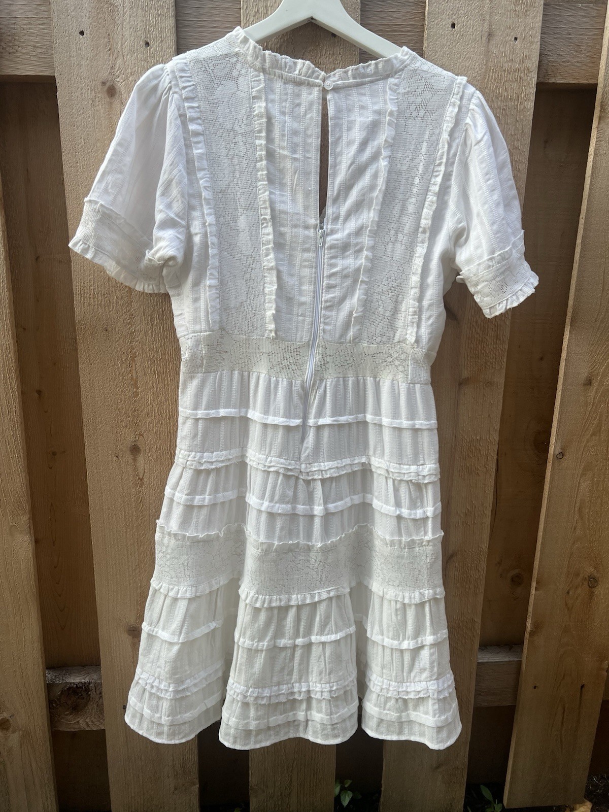 ANTHROPOLOGIE LOVE THE LABEL Off White/Antique White Lace Tiered Dress Large